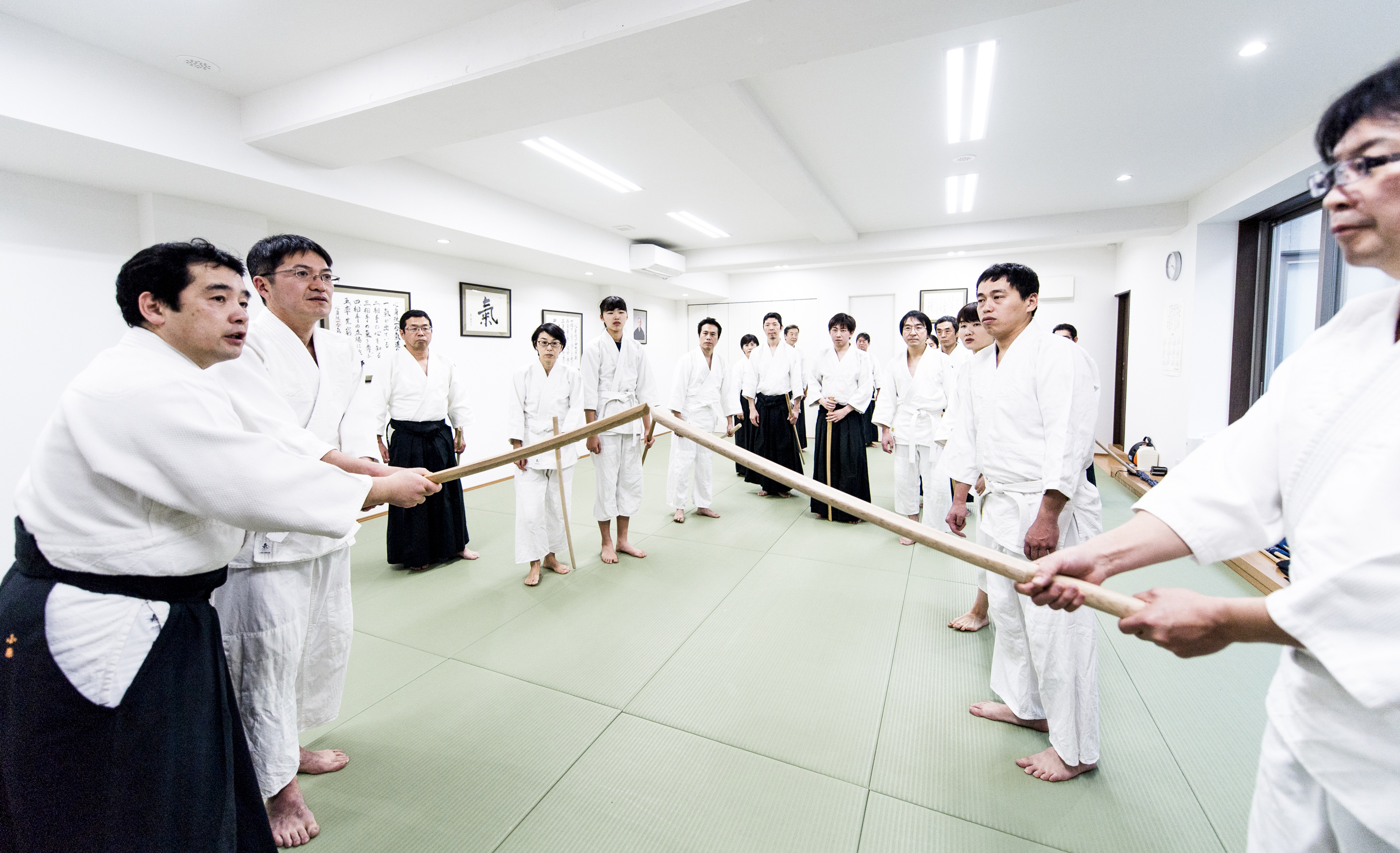 合氣道クラス（動）の稽古風景